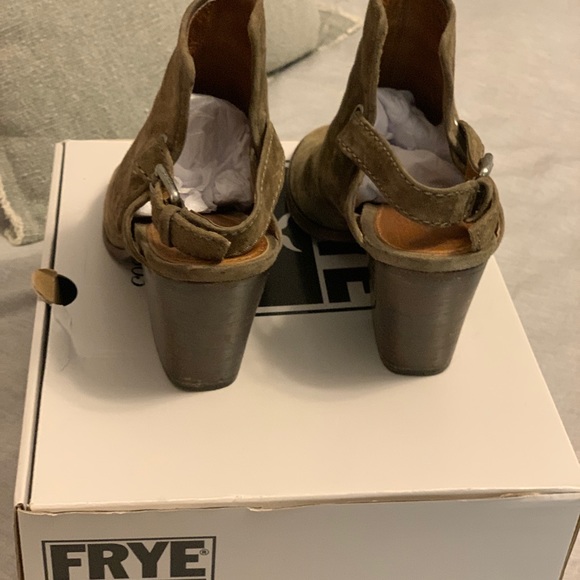 Frye Dani shield sling mule Sz 7.5 dark taupe - Picture 7 of 8